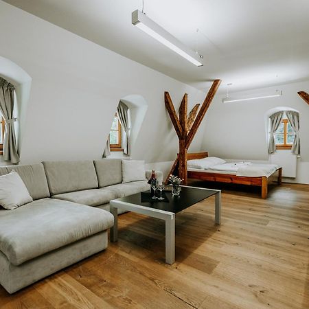 Penzion Bansky Dom Banská Štiavnica Esterno foto