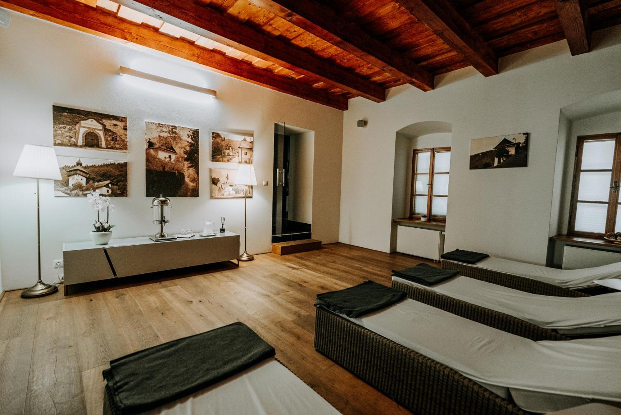 Penzion Bansky Dom Banská Štiavnica Esterno foto