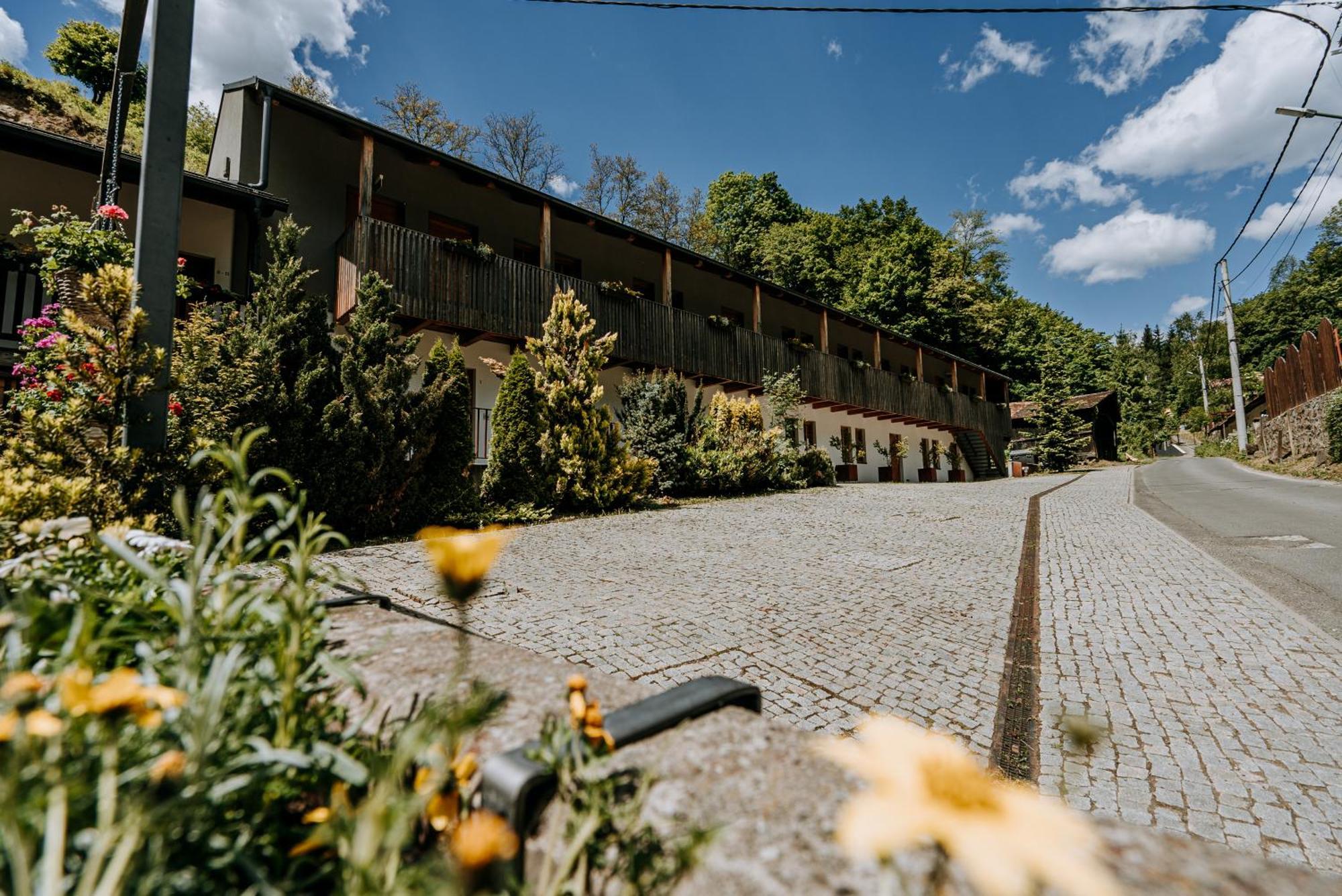 Penzion Bansky Dom Banská Štiavnica Esterno foto