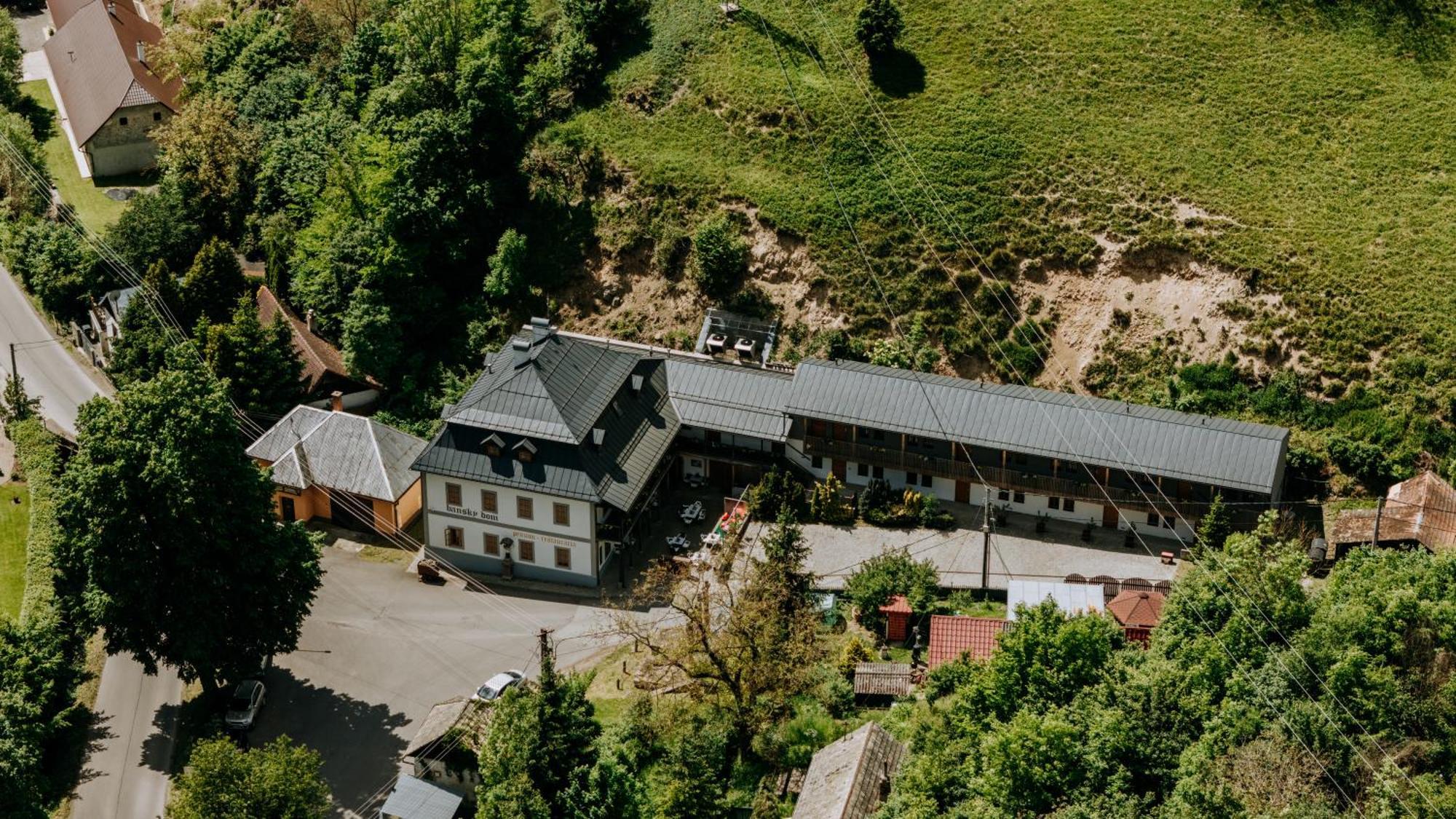 Penzion Bansky Dom Banská Štiavnica Esterno foto